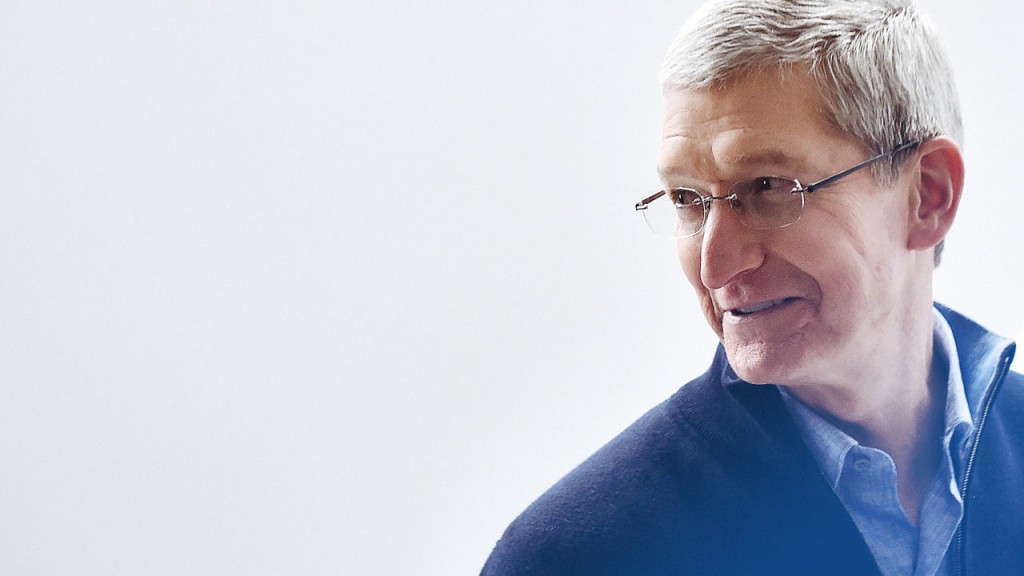 3052475-poster-p-1-tim-cook-at-wsjd