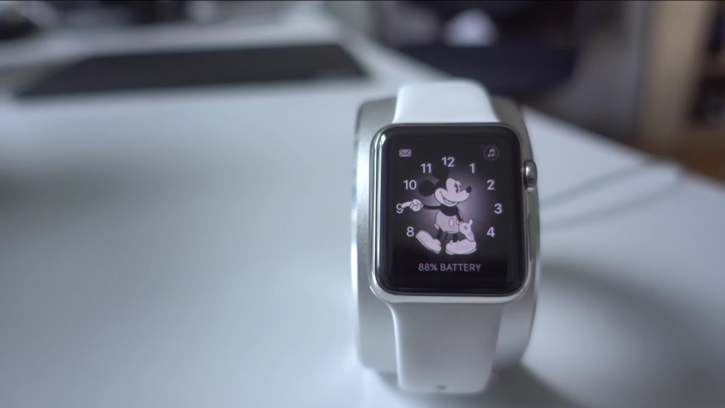 watchos-3-beta-1-mickey-mouse-watch-face